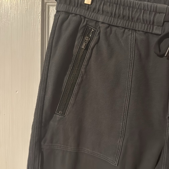 Athleta Gray Cotton Twill Farallon Jogger Women's Pants Size 2 - Picture 4 of 9